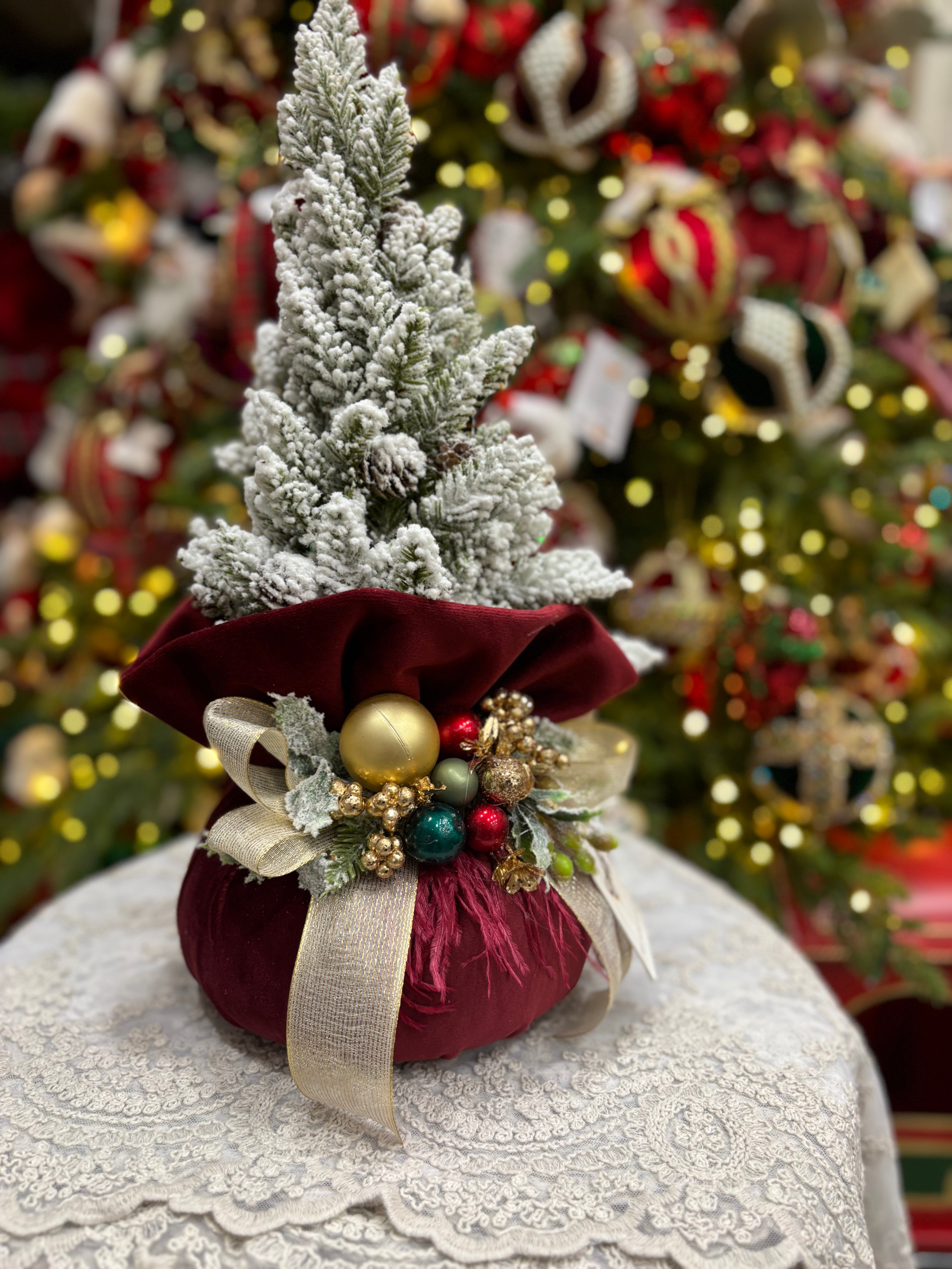 Fiori di lena Alberello con base in velluto e decorazioni natalizie h 45 cm