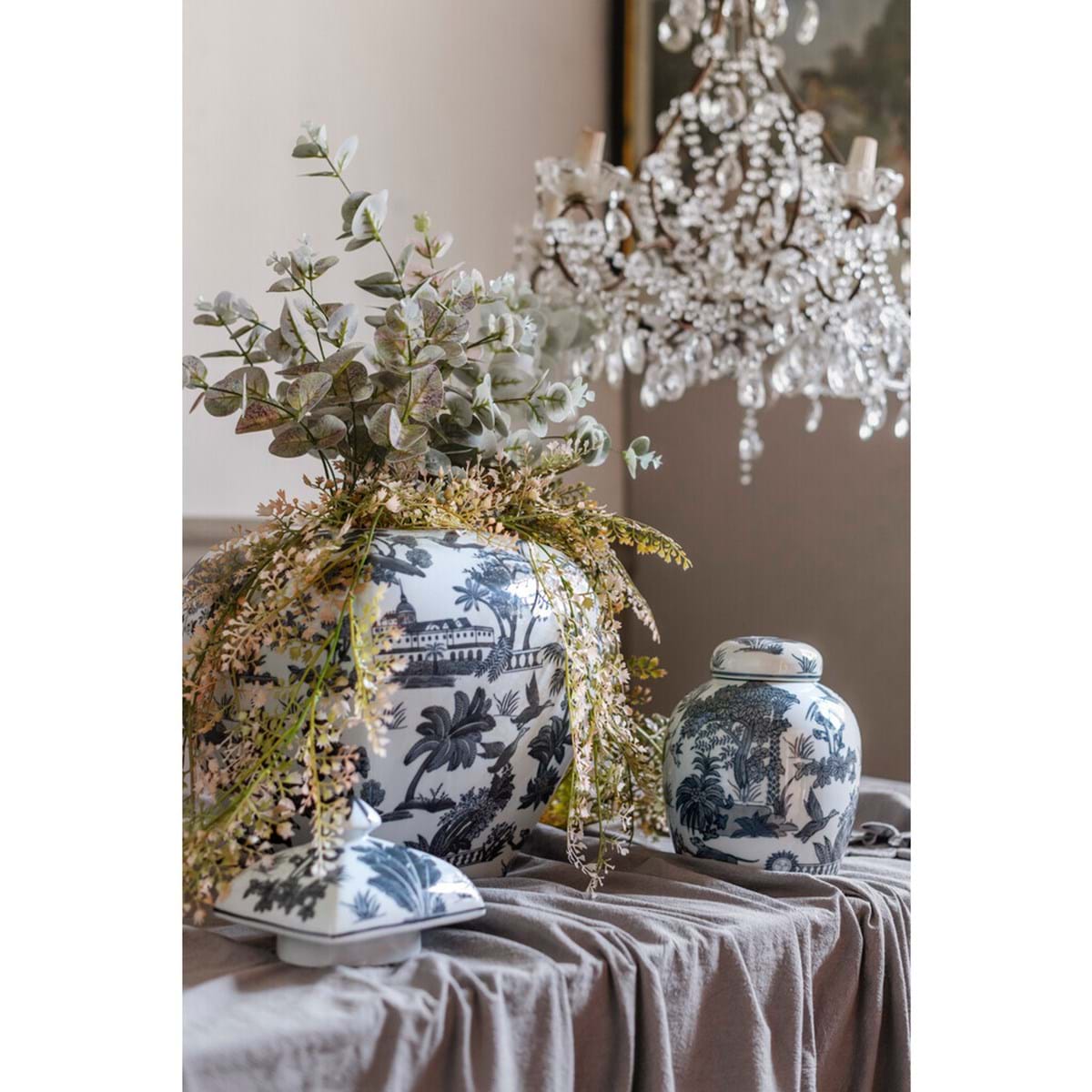 Blanc Mariclò' vaso decorativo con coperchio collezione Kreisleriana