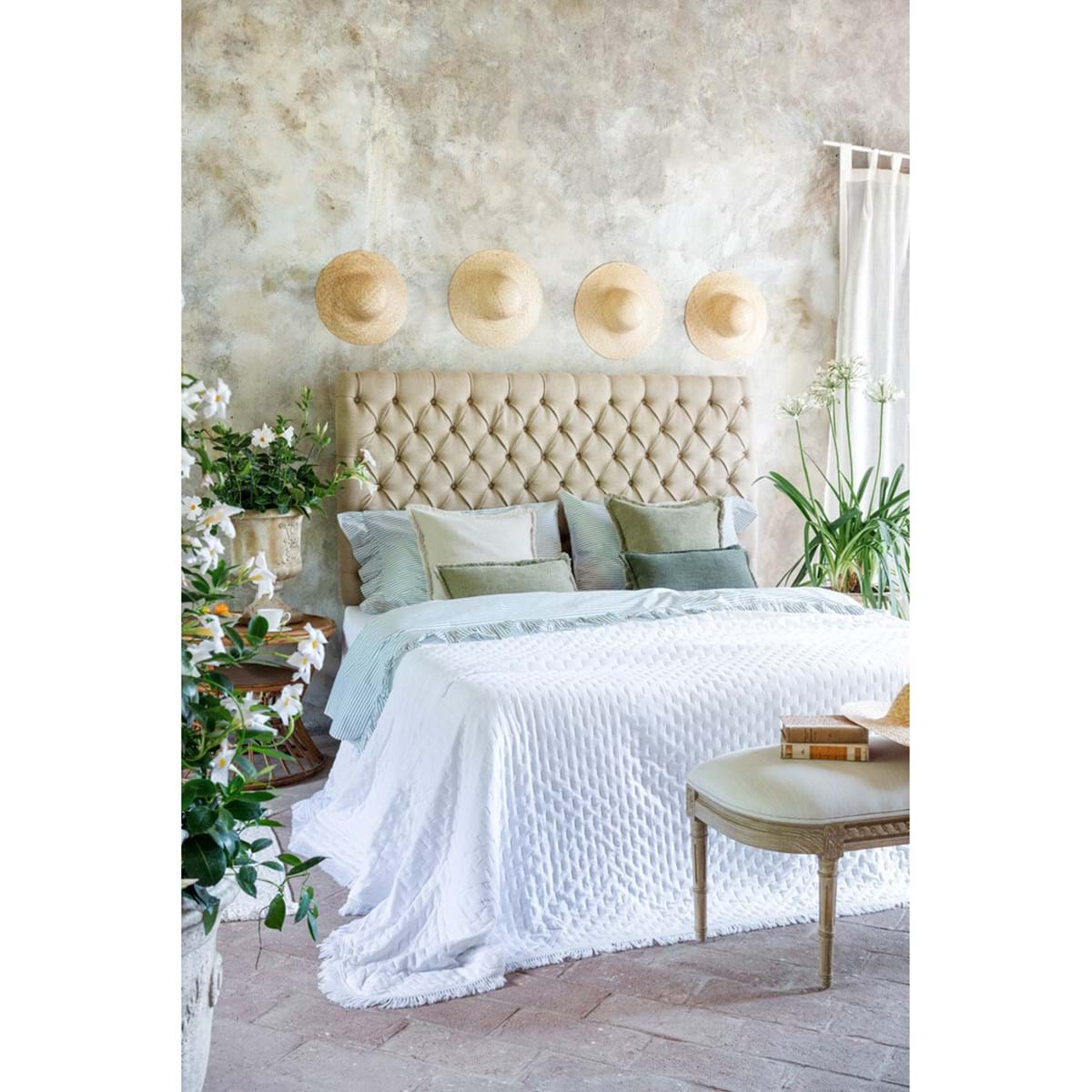 Blanc Mariclo' completo letto con righe e gale vari colori