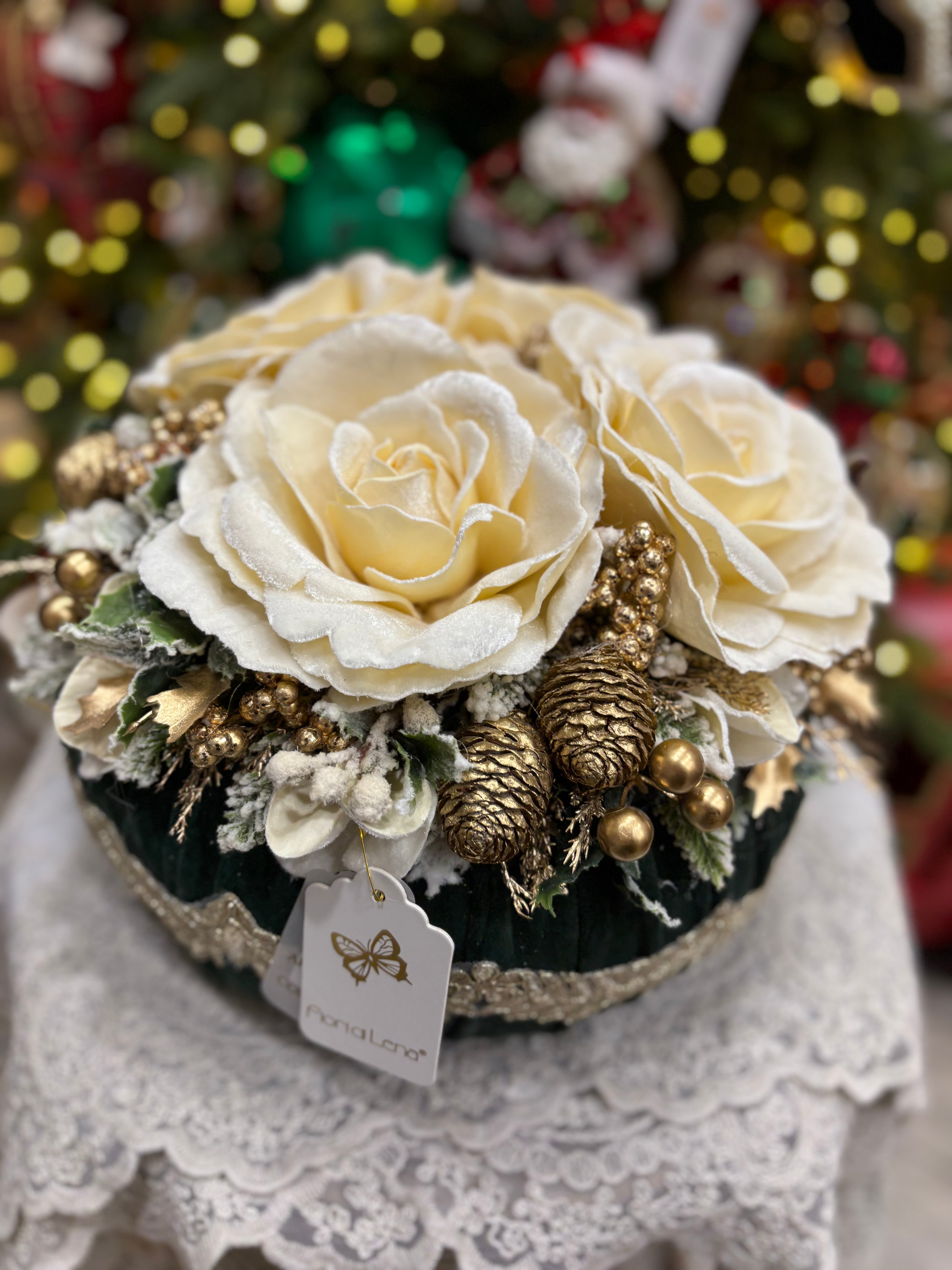 Fiori di lena Pouf profumato verde inglese con 4 rose Linea Dono Prezioso