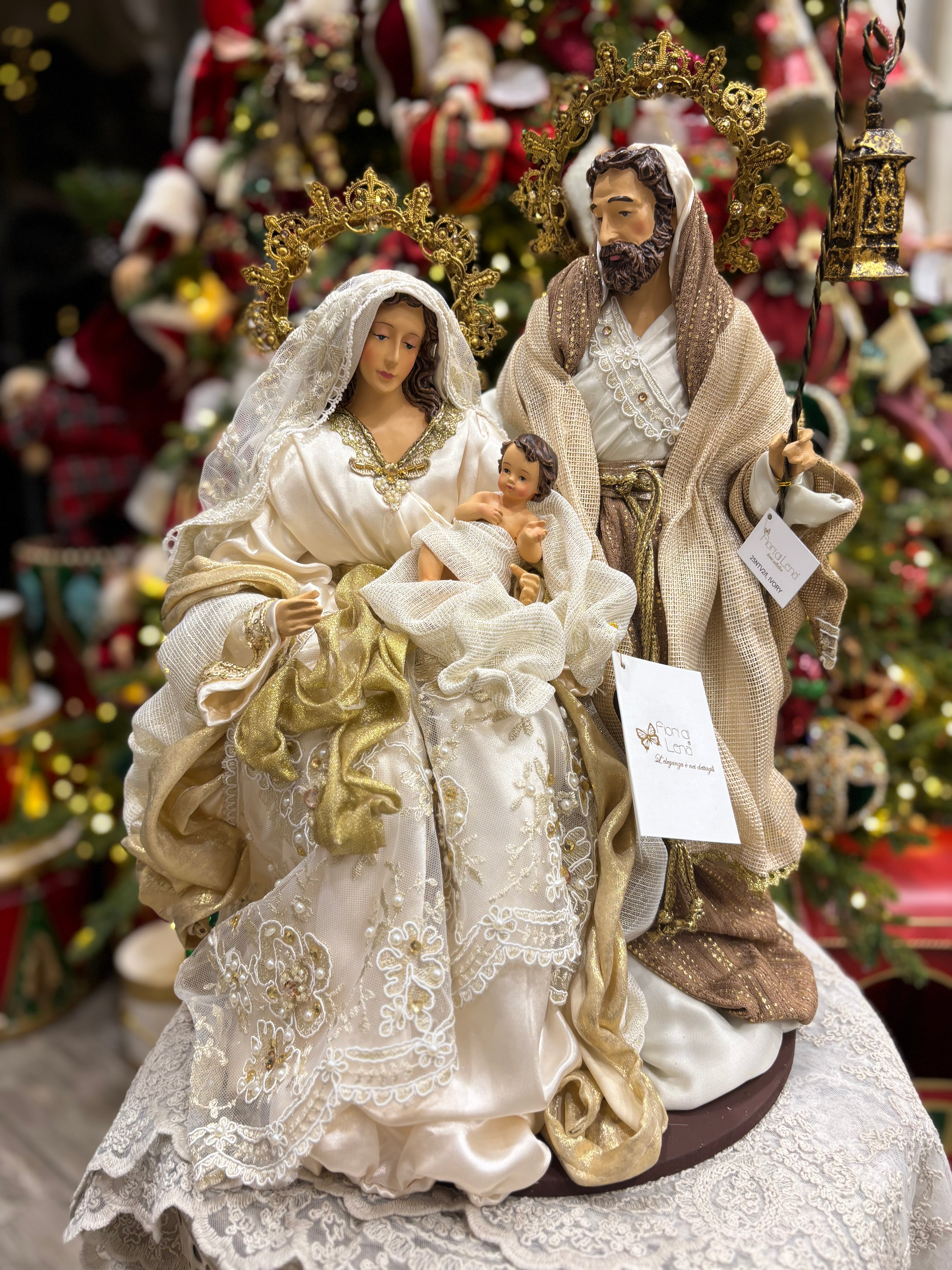 Fiori di lena sacra famiglia su base tonda in legno h 45 cm