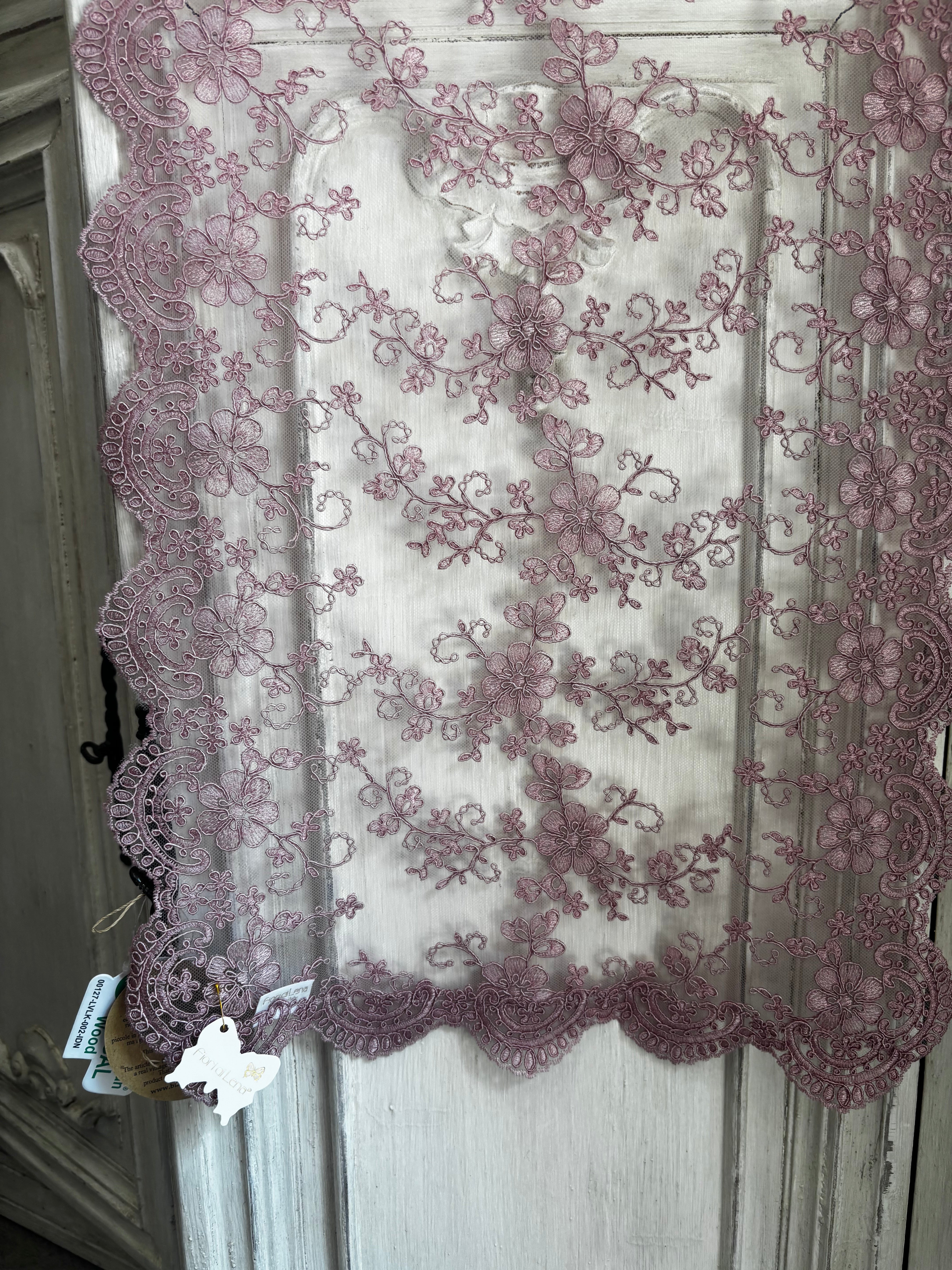 Fiori di lena runner in pizzo malva mis 140 cm